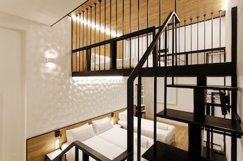 Green House Hotel