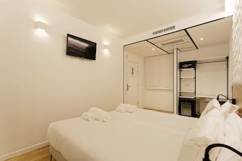 Green House Hotel
