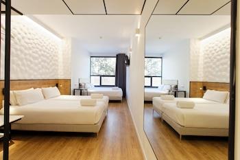 Green House Hotel