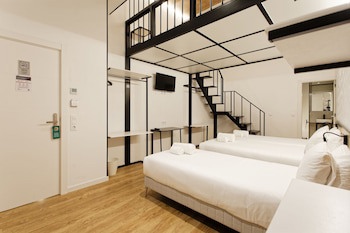 Green House Hotel