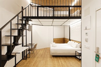Green House Hotel
