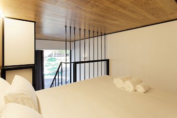 Green House Hotel