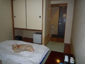 Annex Katsutaro Ryokan