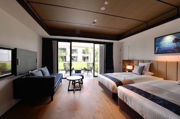 Fusaki Beach Resort Hotel & Villas