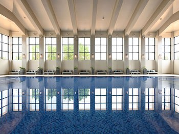 Fusaki Beach Resort Hotel & Villas