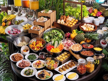 Fusaki Beach Resort Hotel & Villas
