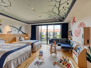 Fusaki Beach Resort Hotel & Villas