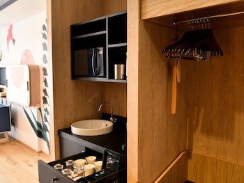 Fusaki Beach Resort Hotel & Villas