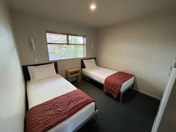 Bentleys Motor Inn