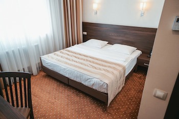 Aleksandrovskiy Hotel