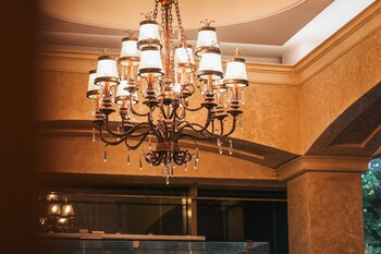 Aleksandrovskiy Hotel