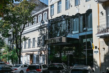 Aleksandrovskiy Hotel