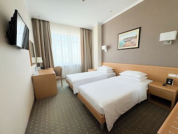 Aleksandrovskiy Hotel