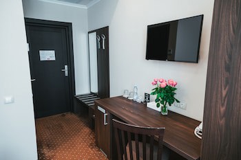 Aleksandrovskiy Hotel