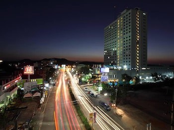 Diamond Plaza Hotel Suratthani