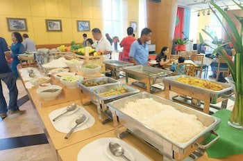 Diamond Plaza Hotel Suratthani