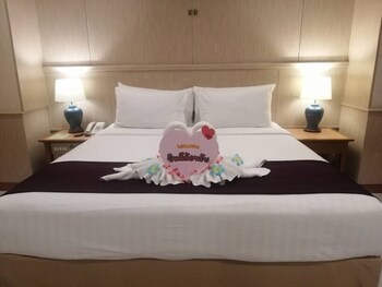 Diamond Plaza Hotel Suratthani
