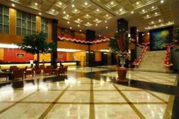 Diamond Plaza Hotel Suratthani