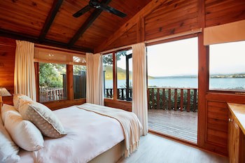 Under Milkwood Resort
