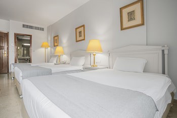 Grand Hotel Madaba