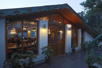 Hotel Mongas