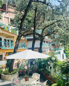 Hotel Mongas
