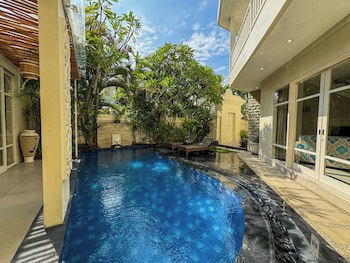 Awila Villa Kuta