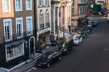 44 Curzon Street Apartments By Mansley