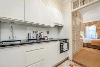 44 Curzon Street Apartments By Mansley