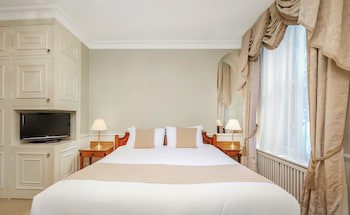44 Curzon Street Apartments By Mansley