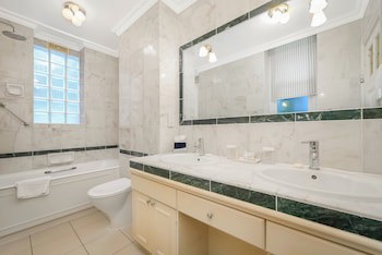 44 Curzon Street Apartments By Mansley