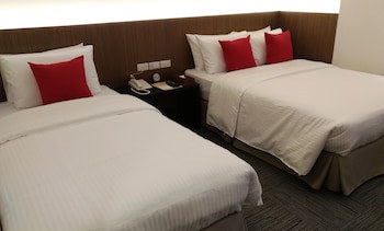 Emperor Hotel
