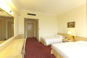 Emperor Hotel