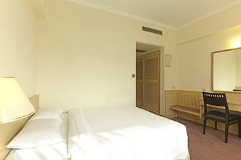 Emperor Hotel