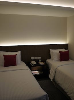 Emperor Hotel