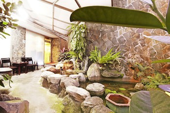 Emperor Hotel
