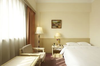 Emperor Hotel