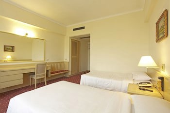 Emperor Hotel