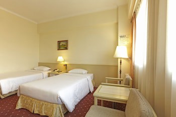 Emperor Hotel