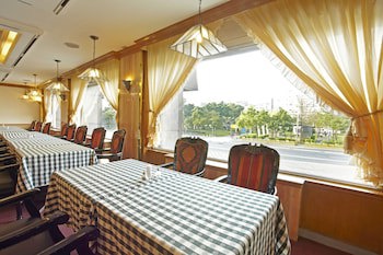 Emperor Hotel