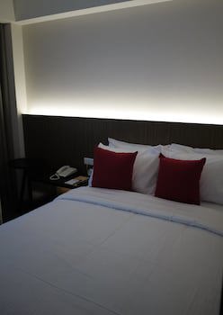 Emperor Hotel