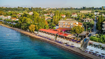 Castella Beach