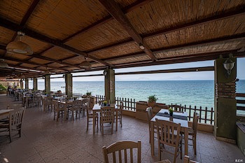 Castella Beach