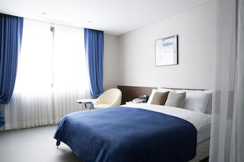 Mate Hotel Bundang