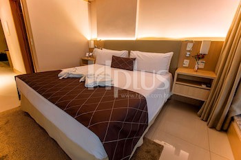 Cullinan Hplus Premium