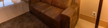 Cullinan Hplus Premium