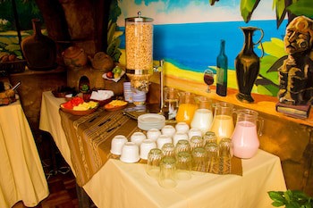 Las Brisas Hotel