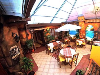 Las Brisas Hotel