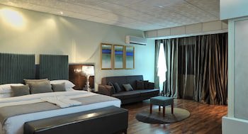 Protea Hotel By Marriott Delta