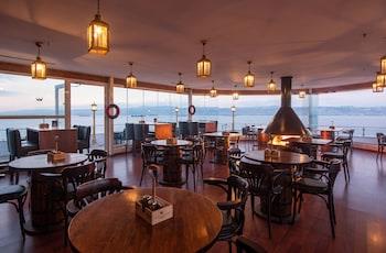 Wellborn Luxury Hotel